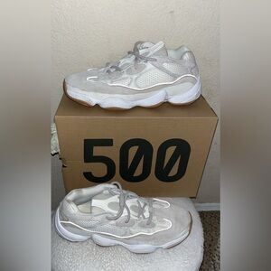 Men’s Yeezy 500 size 11 with box